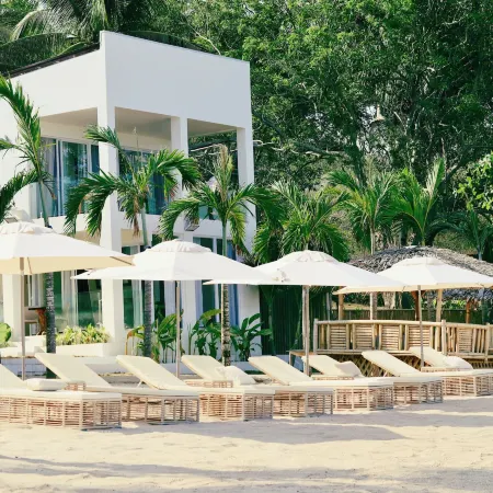 Binucot Pearl Boutique Resort