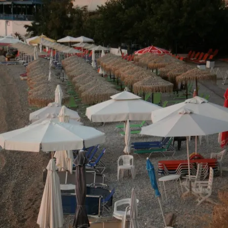 Seaview Self Catering Apartment - Helen No 1