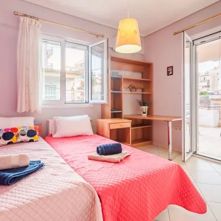 Spacious Urban Haven-Family Home, Perfect location