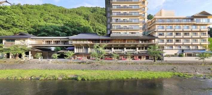 あつみ温泉 萬国屋 鶴岡のホテル