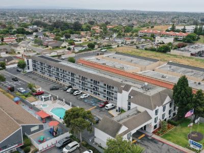 Best Western Surf City