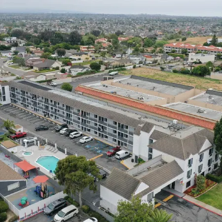 Best Western Surf City
