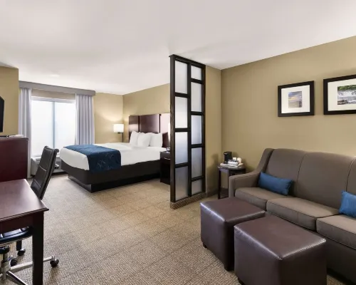 Comfort Suites Ξενοδοχεία στην πόλη Commerce