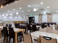 Sea View Hotel Hotel berhampiran Pantai Iho