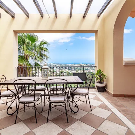 BVQ - Stunning Sea & Golf View Terrace