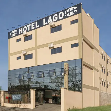 Hotel Lago Araras
