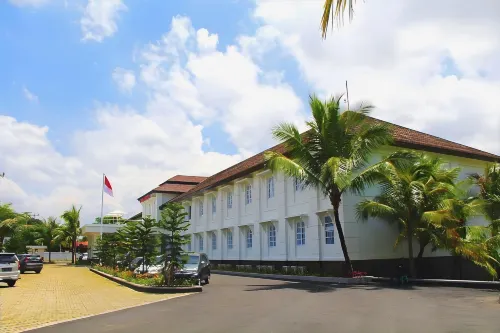 Le Semar Hotel Serang - Bãi đậu xe