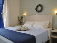 Hotel Helios Splendid Отели рядом с достопримечательностью «Пляж Мессонги»