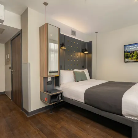 Point A Hotel Edinburgh St Andrew Square Hotels in Edinburgh