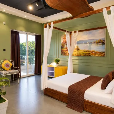 The Tree Resort Các khách sạn gần Hang Karla