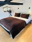 Coastal Calm | Luxe Stay with Views, Bath & Fire. - Apartments