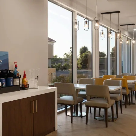 La Quinta Inn & Suites by Wyndham Tracy
