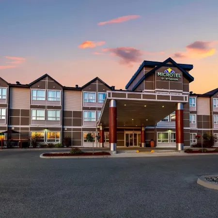 Microtel Inn & Suites by Wyndham Timmins