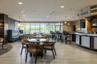 DoubleTree by Hilton Savannah Airport - Baarit