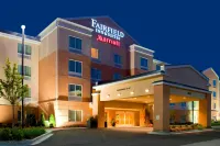 Fairfield Inn & Suites Rockford - parking