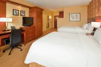 Courtyard Pittsburgh North/Cranberry Woods - Pet friendly