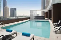 Courtyard by Marriott World Trade Centre - 루프탑 수영장