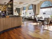 Hilton York Hotels near Cliffords Tower