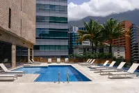 Renaissance Caracas la Castellana Hotel - piscina