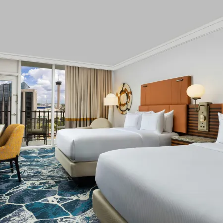 Hilton Palacio del Rio