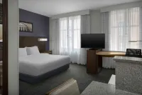 Residence Inn by Marriott Richmond Downtown - ห้องครัว