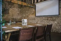 The Crown and Thistle - WiFi