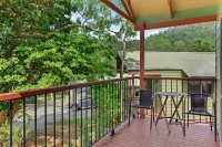 Discovery Parks - Airlie Beach - Mountain view