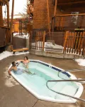 Gravity Haus Truckee - Beach