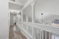 Savor Desert Sunsets With Fireplace In El Paso 3 Bedroom Home - homestay