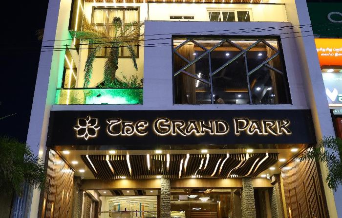 The Grand Park Hotel