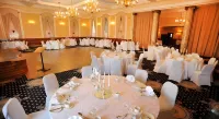 Golden Lion Hotel - breakfast