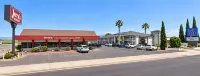 Motel 6 Safford, AZ - parking