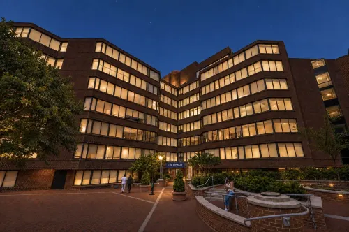 Sonder Georgetown C&O - Condos