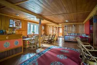 Everest Summit Lodge - Lukla - 2 ดาว