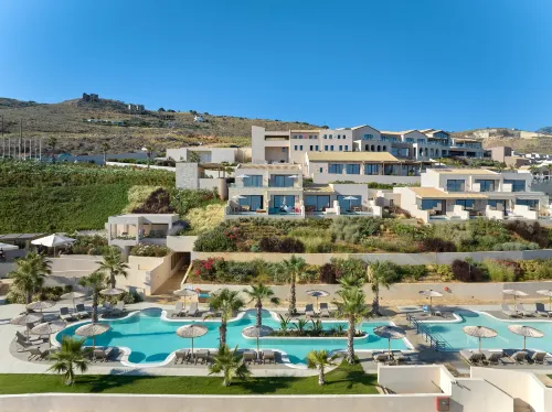 Oros Luxury Beach Resort - Uima-altaat