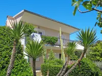 Maslina Hotels near Kapelica sv. Nikola