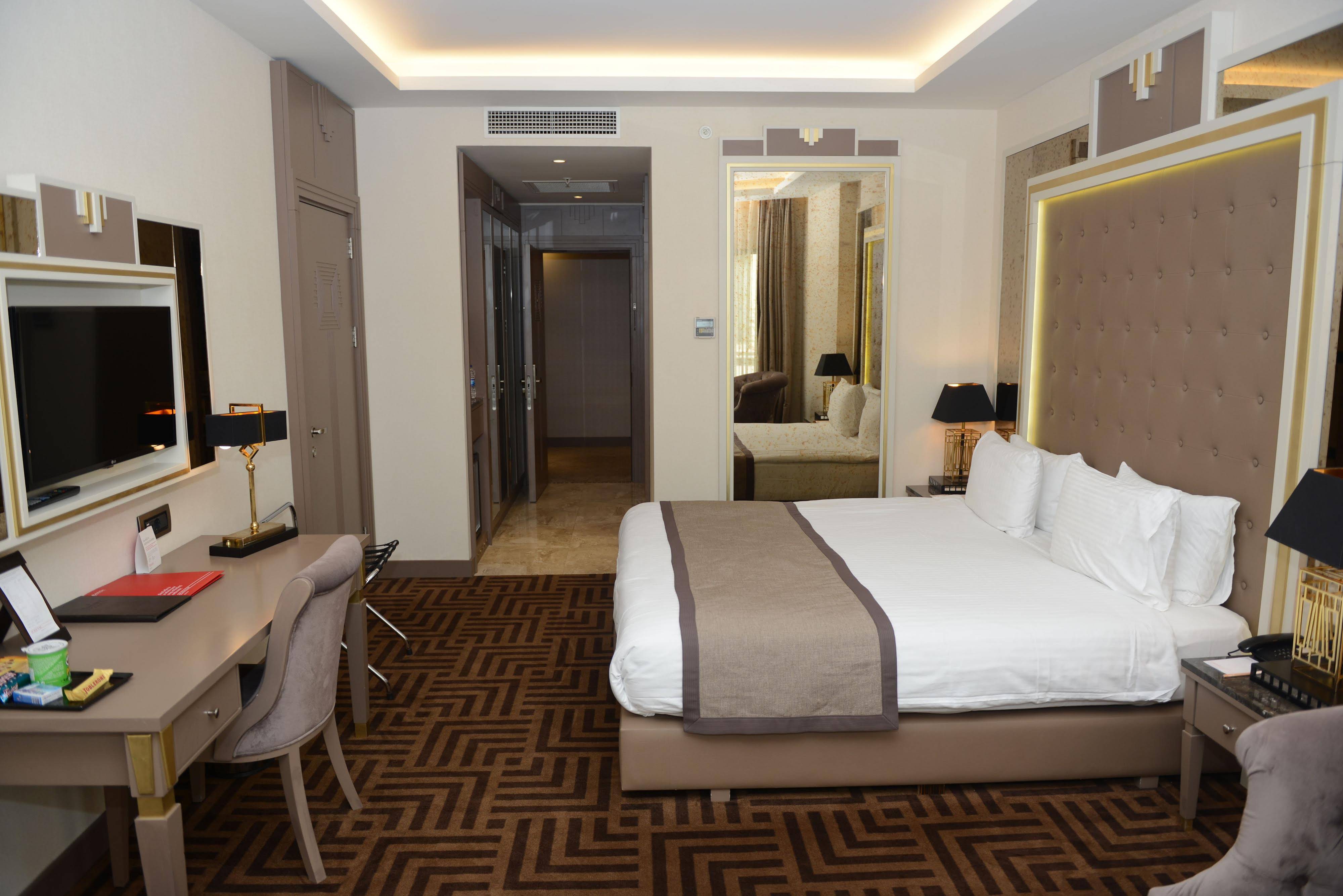 Ramada by Wyndham Istanbul Golden Horn