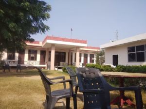 Raj Hotel Mathura Valo ka