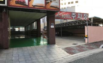 Goodstay Feel Motel Mokpo