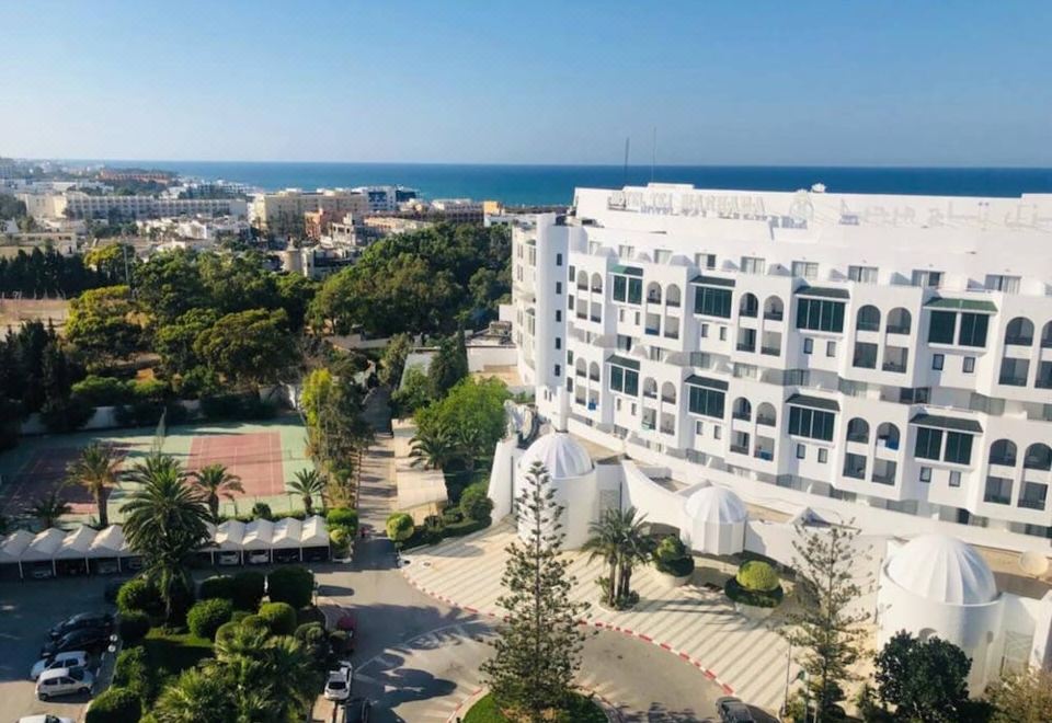 hotel overview picture
