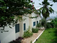 Nimohs' Holiday Home McCarthy Hill Accra-Ghana with Acs