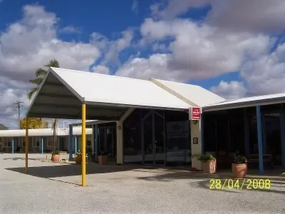 Paddle Steamer Motel Hotels in Swan Hill