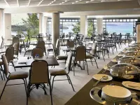 Mercure Queenstown Resort - breakfast