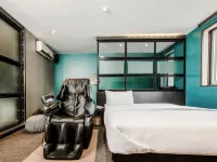M7 Business Hotel Hotels near Dodeogam Hermitage