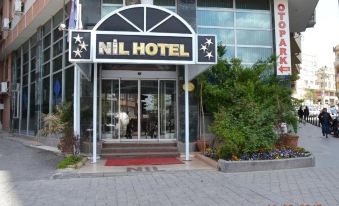 Nil Hotel