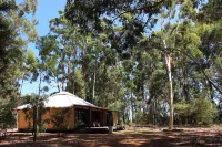 Ellensbrook Cottages