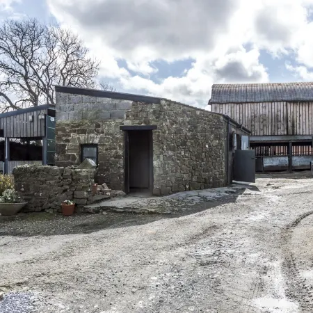 Ashgrove Farm - 1 Bedroom Apartment - Llawhaden