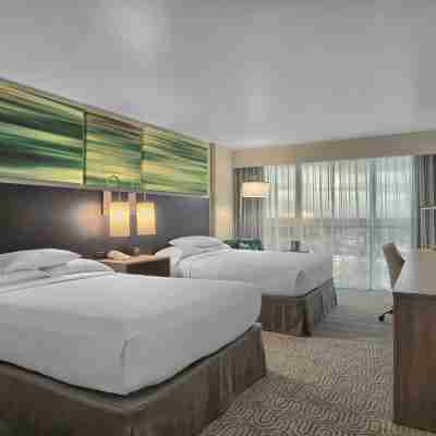 DoubleTree by Hilton at The Entrance to Universal Orlando Rooms