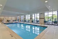 Hampton Inn & Suites Detroit/Troy Hôtels à : Birmingham