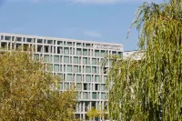 Steigenberger Hotel am Kanzleramt Hotels near Amateurstadion Berlin